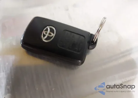 2014 Toyota Prius Four z USA, uszkodzony, nr VIN JTDKN3DU9E0380293